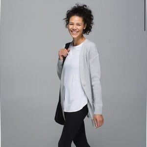 LULULEMON We Like To Cardi in Heathered Medium Grey / White